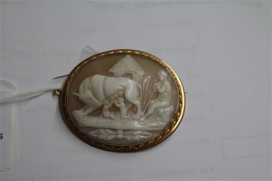 A Italian Romulus and Remus shell cameo brooch,